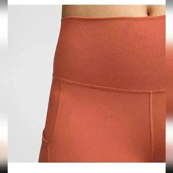 NWT Womens Nike One High Waisted 8" Biker Shorts With Pockets Burnt Sunrise - Picture 5 of 11